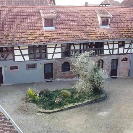 Les De La Billebaude - Du Renard Guest house *